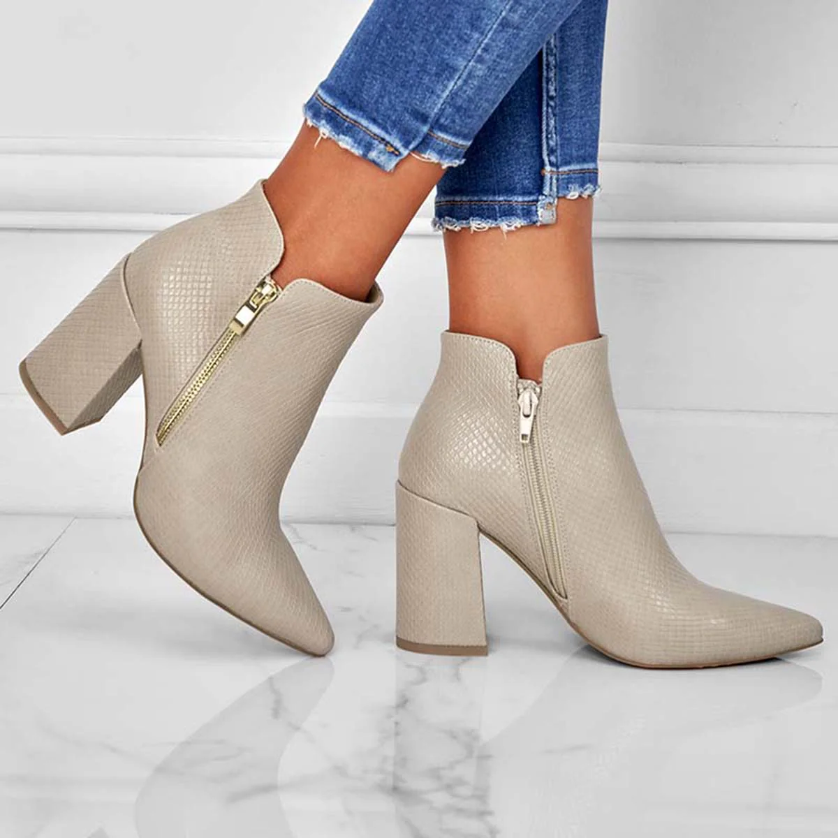 Margarita | Durable orthopedic boots - Image 2
