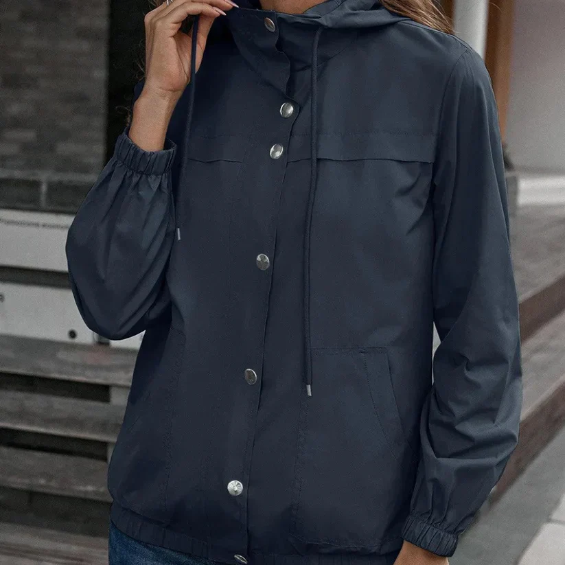 Margarita | Fashionable and minimalist winter coat - Image 9