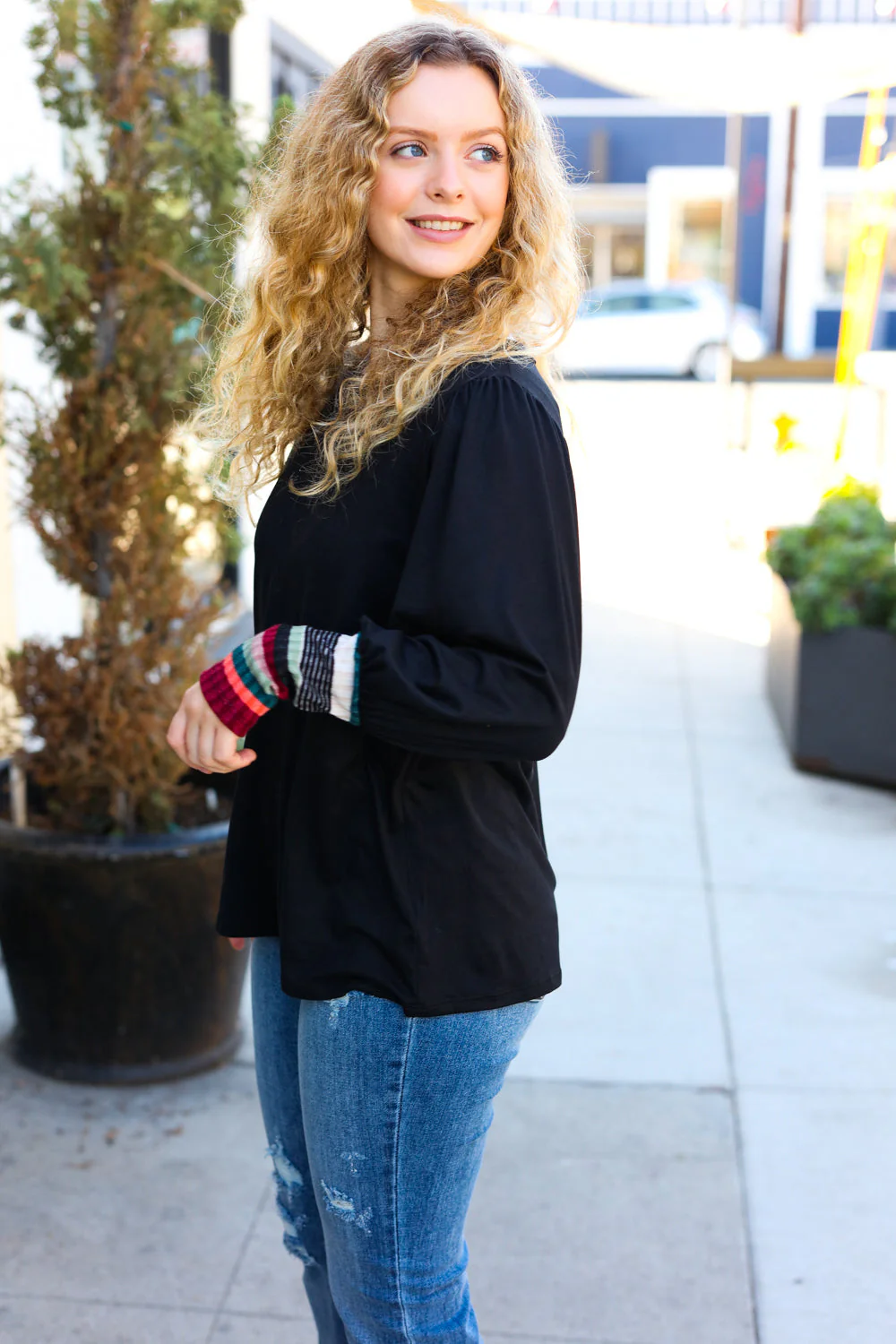Margherita | Black multicolor striped top with puff sleeves - Image 4