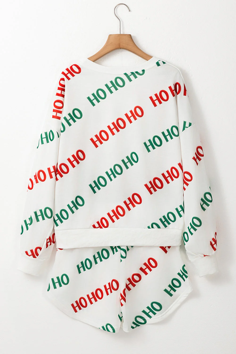 Margot | Jumper and shorts set with a Christmas HOHOHO print - Image 5