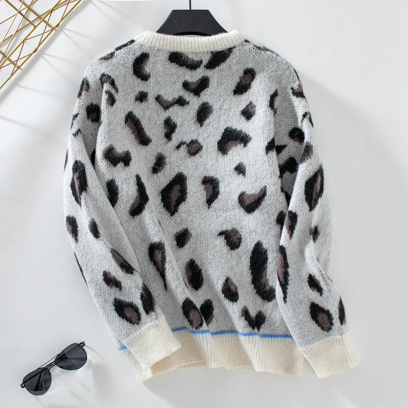 Maria Elena | Casual and relaxed winter sweater - Image 4