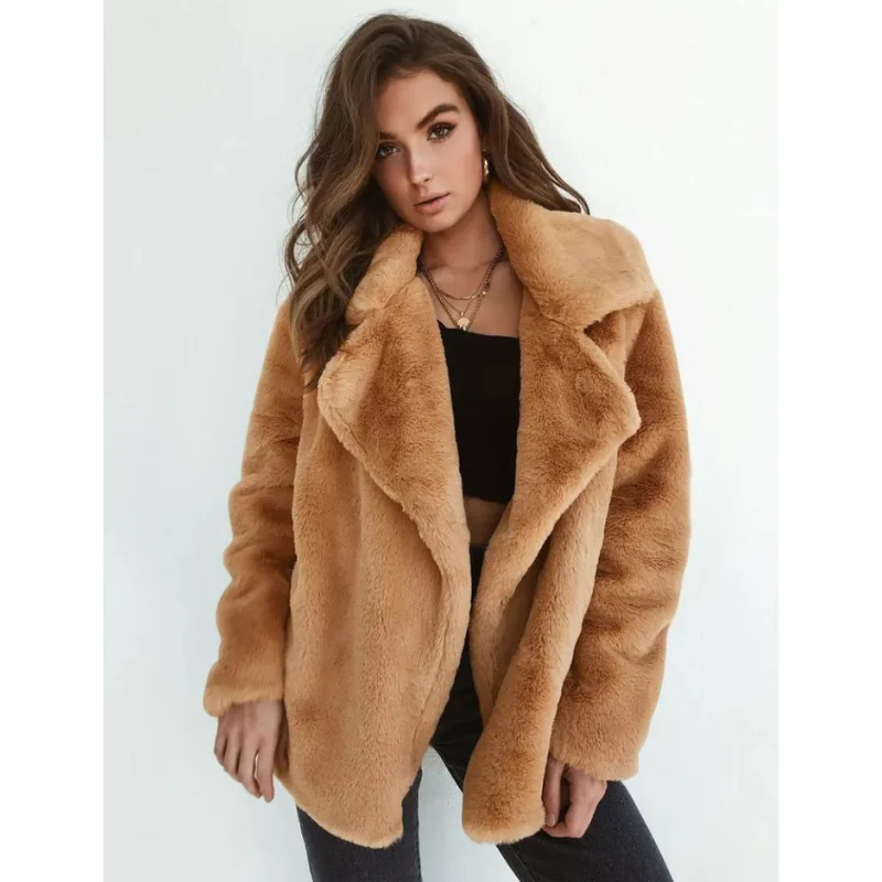 Maricela | Fashionable and minimalist winter garment - Image 8