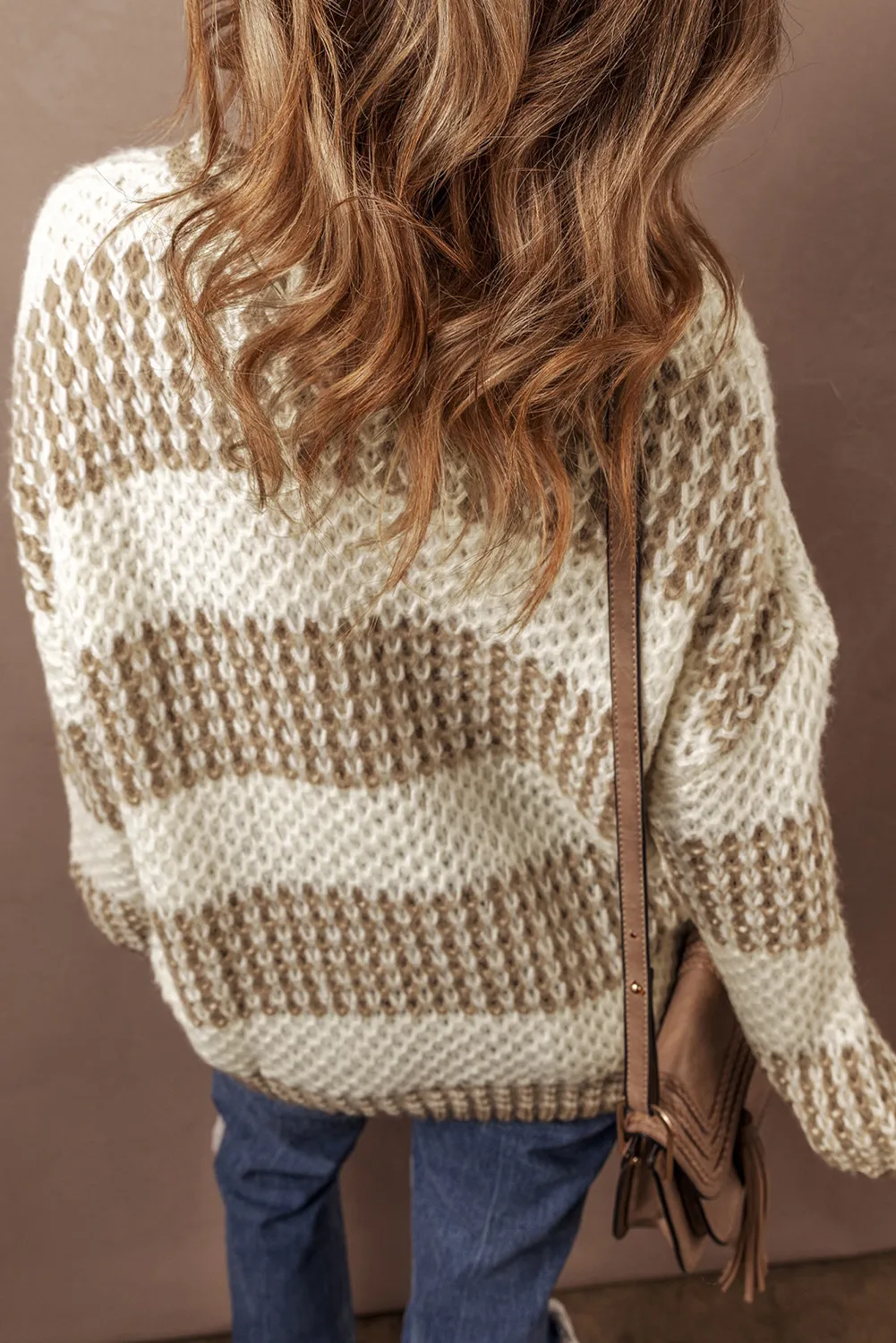 Marieke | Color block sweater with a crew neck and dropped shoulders - Image 4