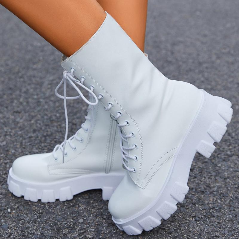 Mariola | Trendy and supportive orthopedic boots - Image 9