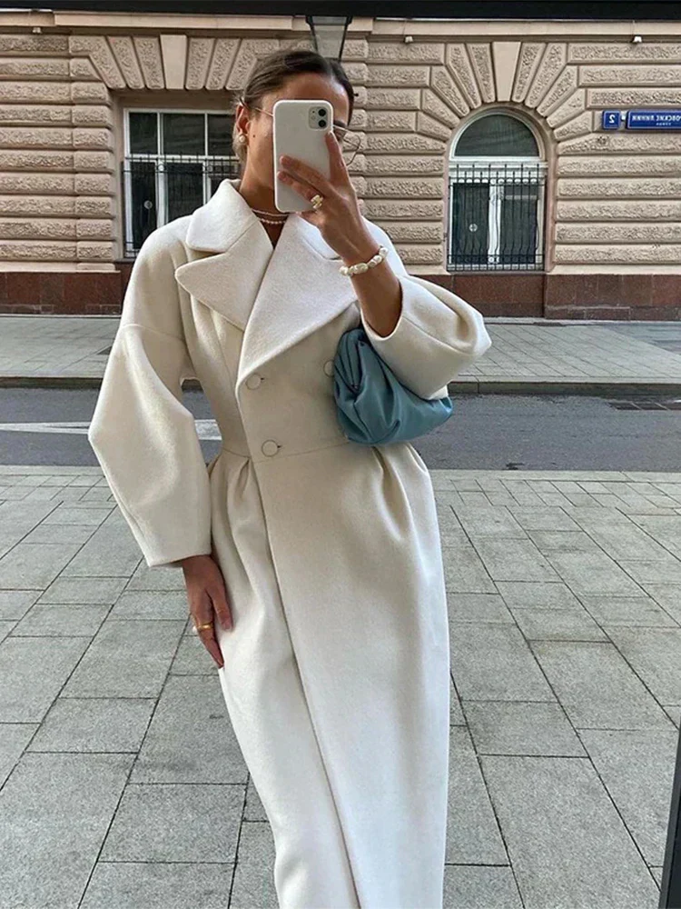 Marta | Helene – Stylish and warm winter coat - Image 4