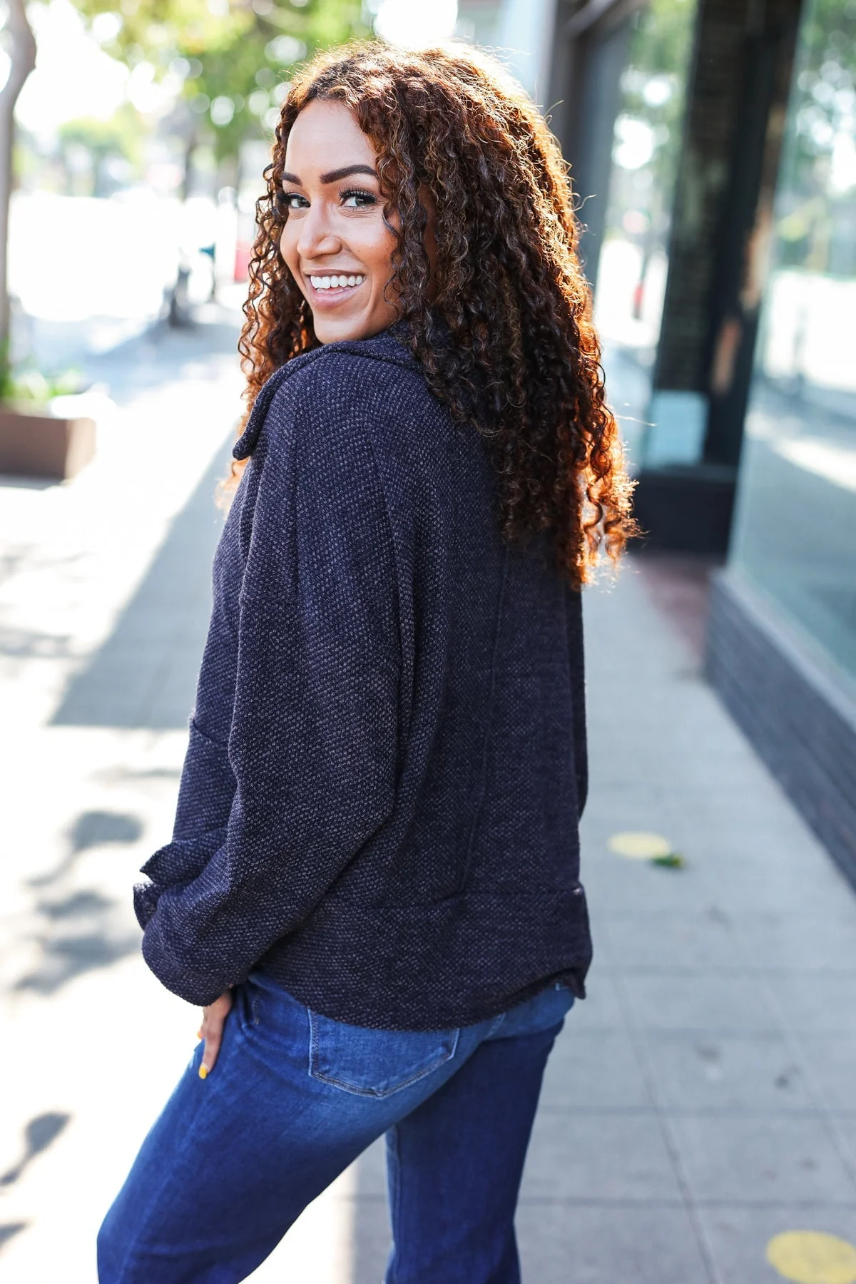 Martina | Easy Living Charcoal textured knit sweater with a notched neckline and oversized collar - Image 3