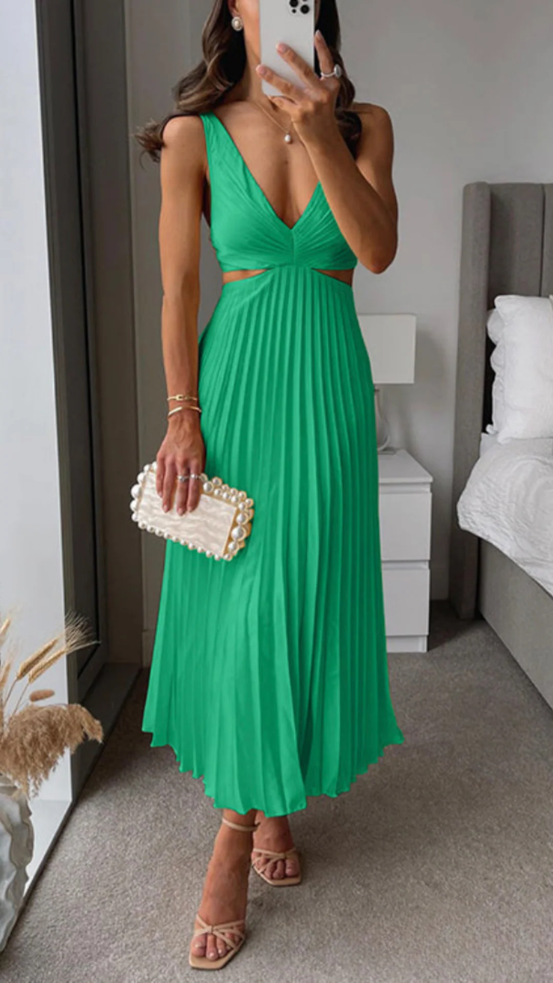 Mary® | Pleated Long Dress With A Cut Out Waist - Image 3