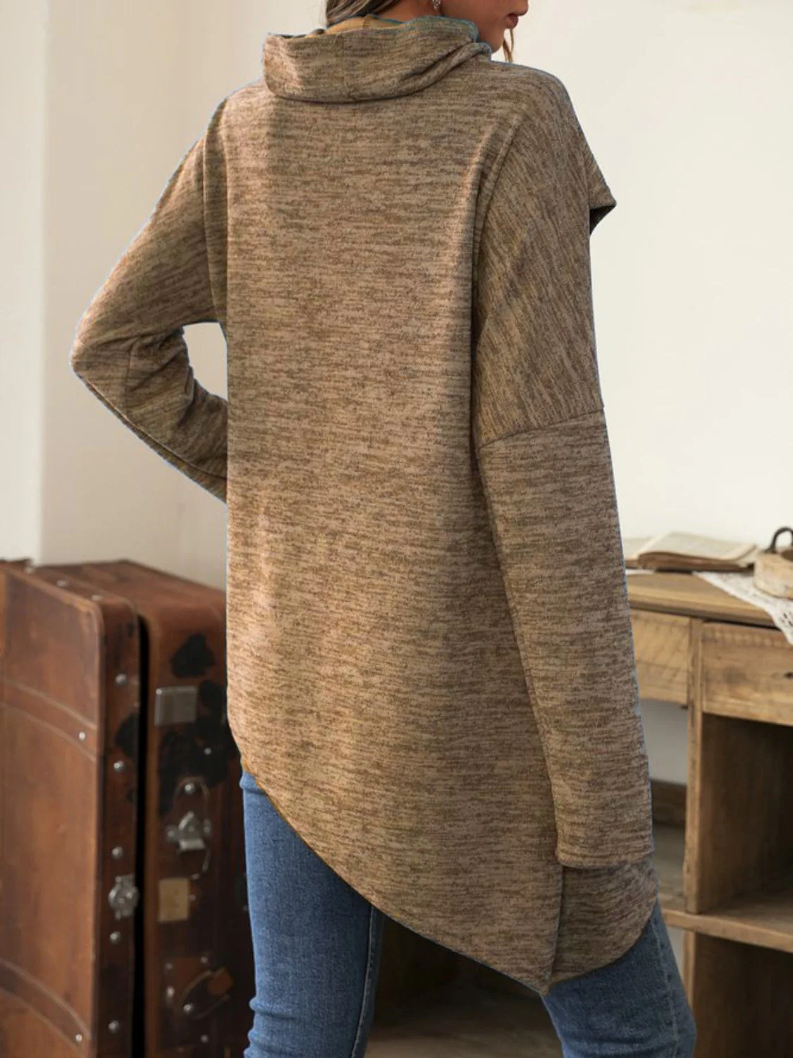 Matilde | Long sleeve t-shirt with asymmetric hem and cowl neckline - Image 14