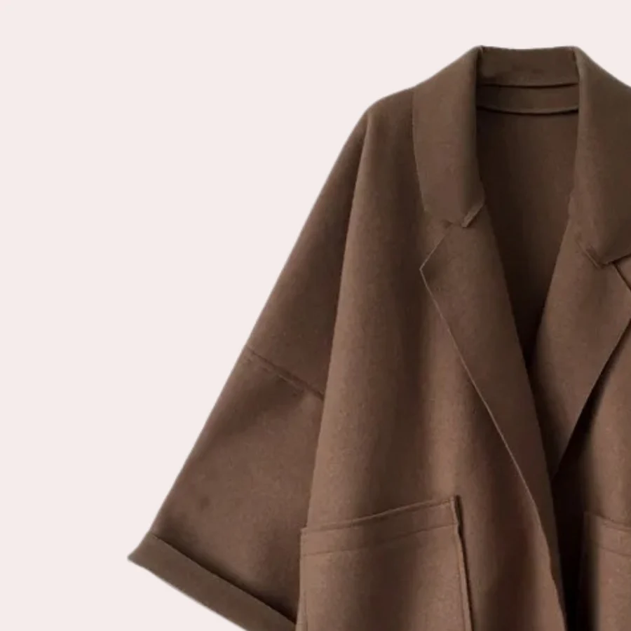 Mayra | Relaxed and timeless winter coat - Image 3
