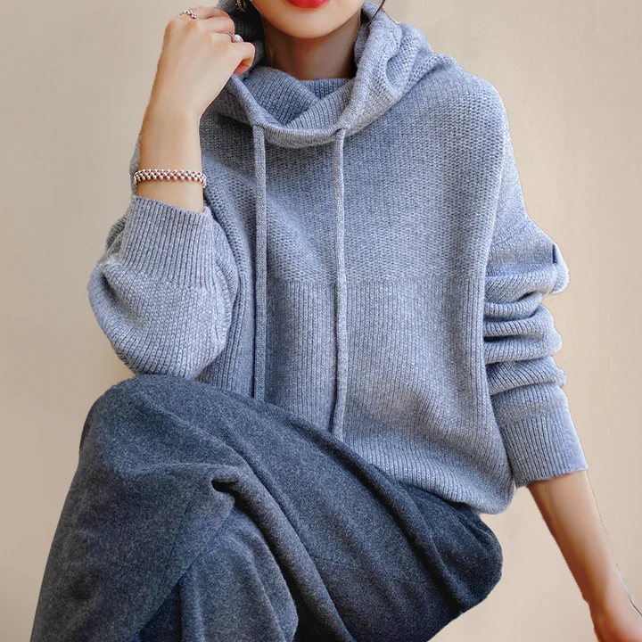 Melanie | Knitted hoodie