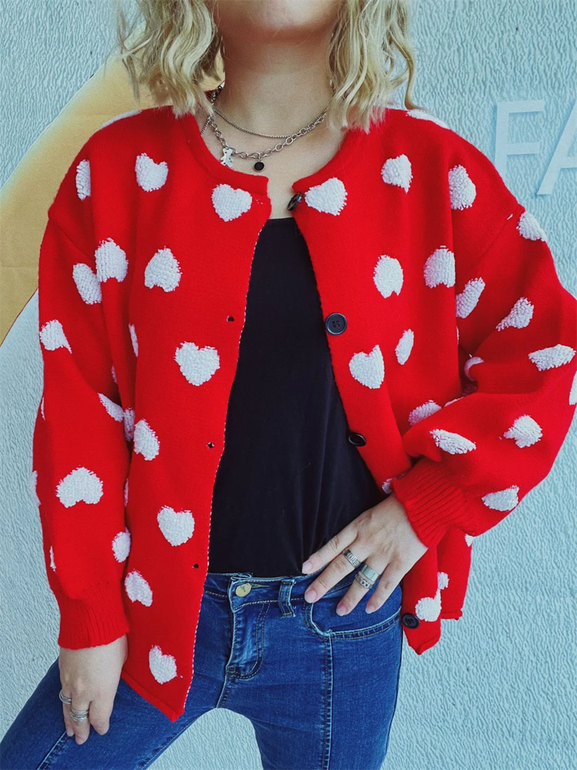 Melanie | Long-sleeved cardigan with heart buttons - Image 11