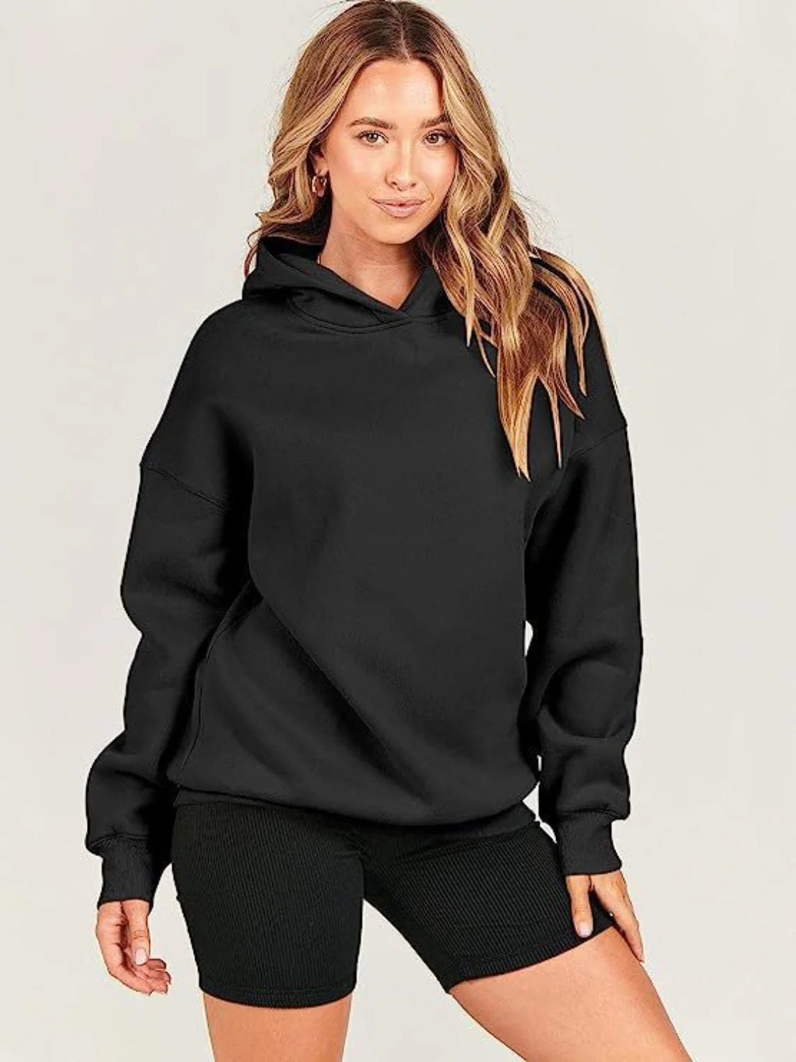 Melanie | Long-sleeved hoodie with dropped shoulders - Image 11