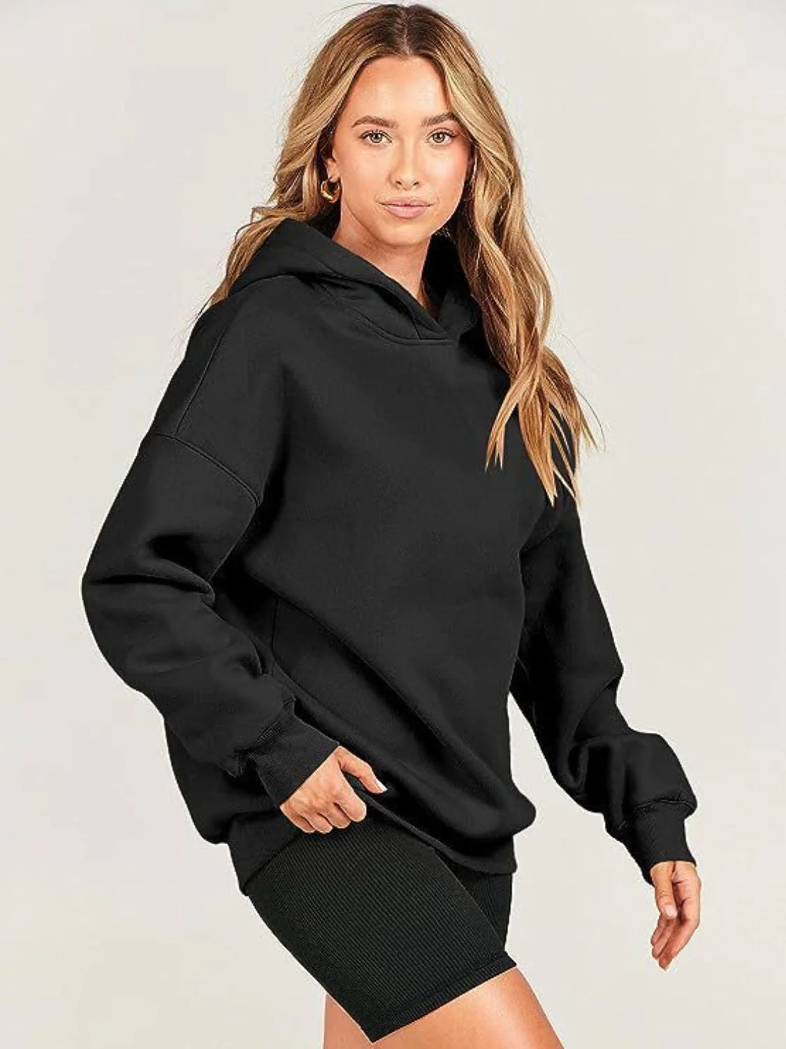 Melanie | Long-sleeved hoodie with dropped shoulders - Image 14