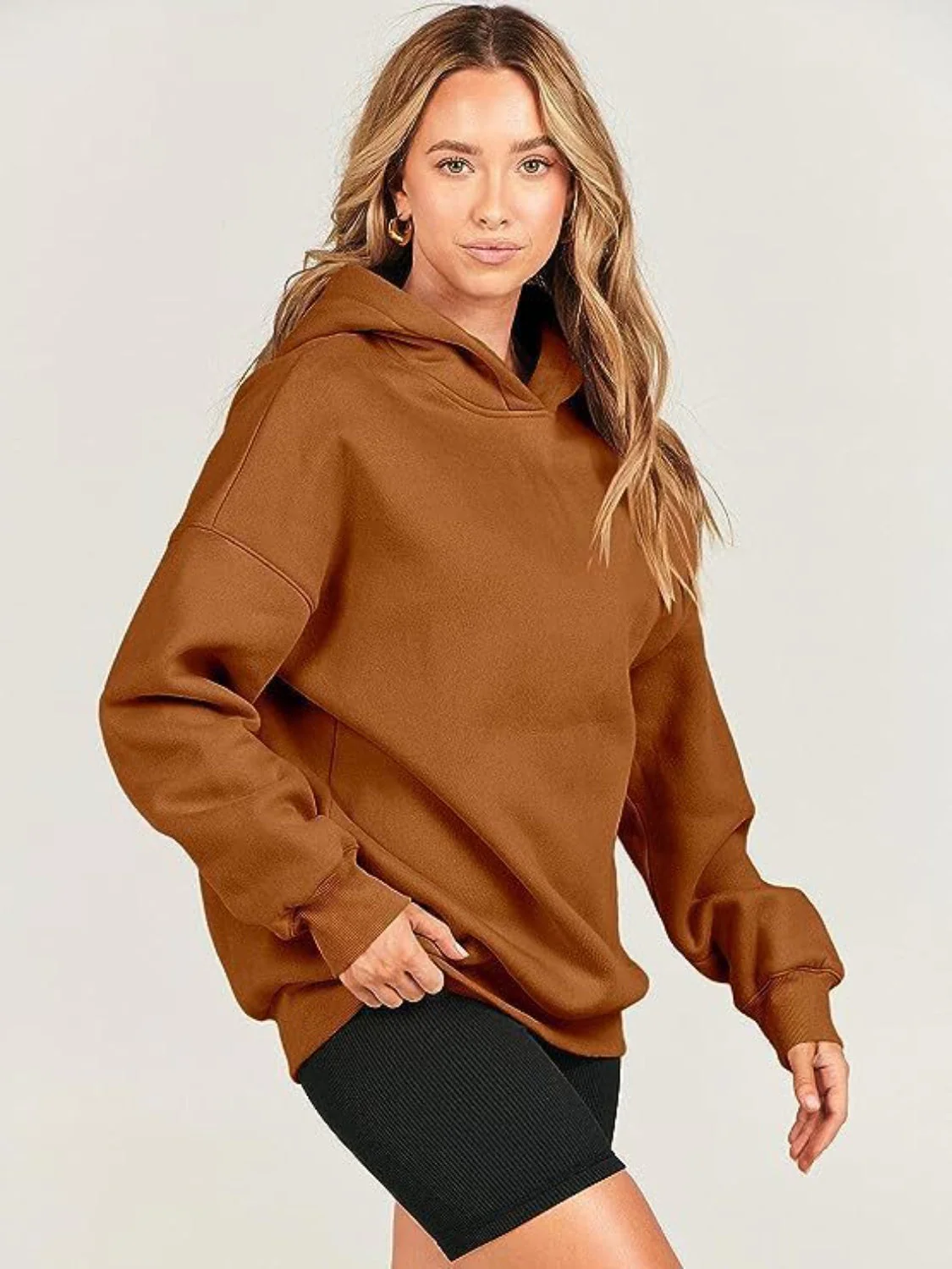 Melanie | Long-sleeved hoodie with dropped shoulders - Image 23