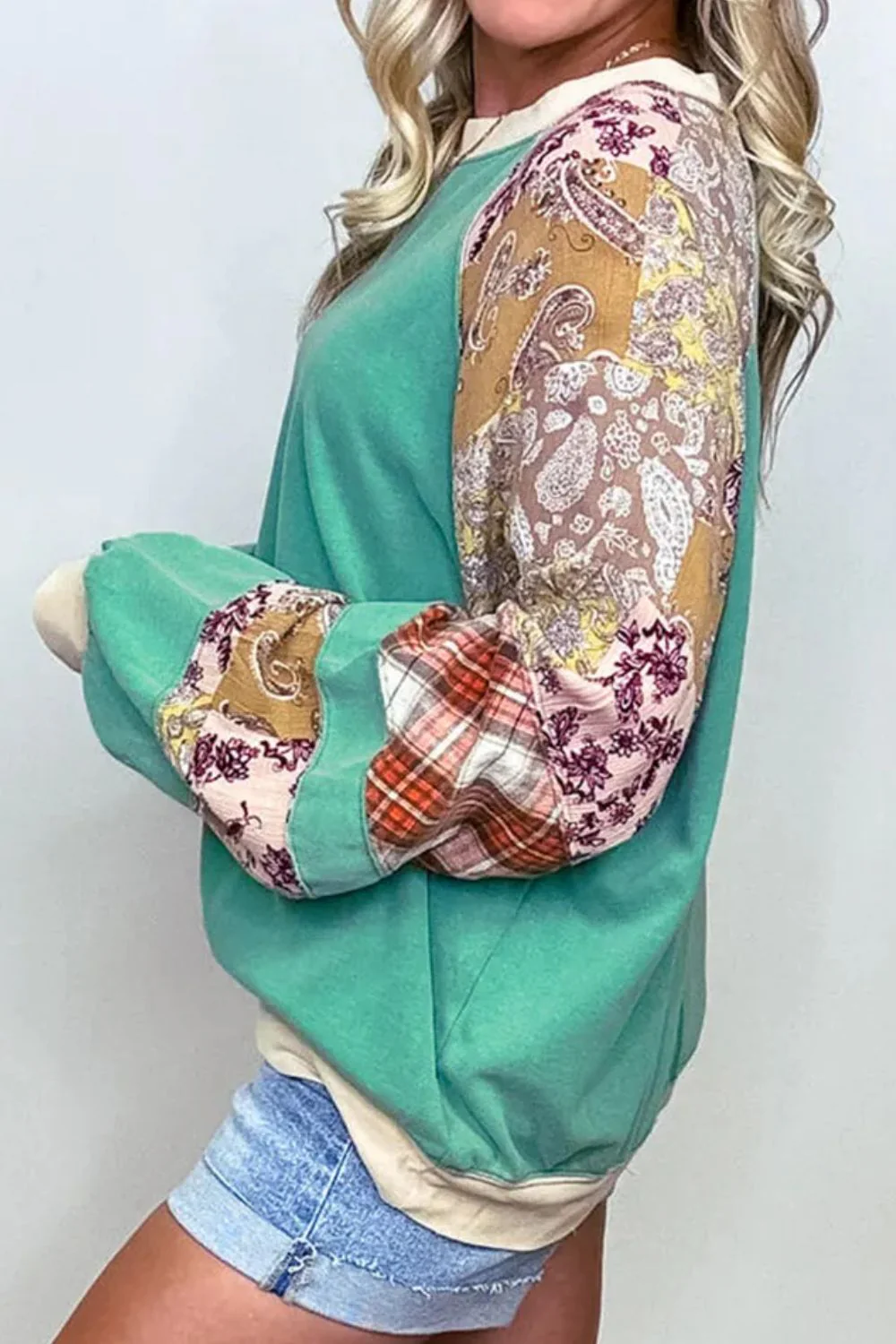 Melina | Oversized printed sweatshirt with raglan sleeves - Image 2