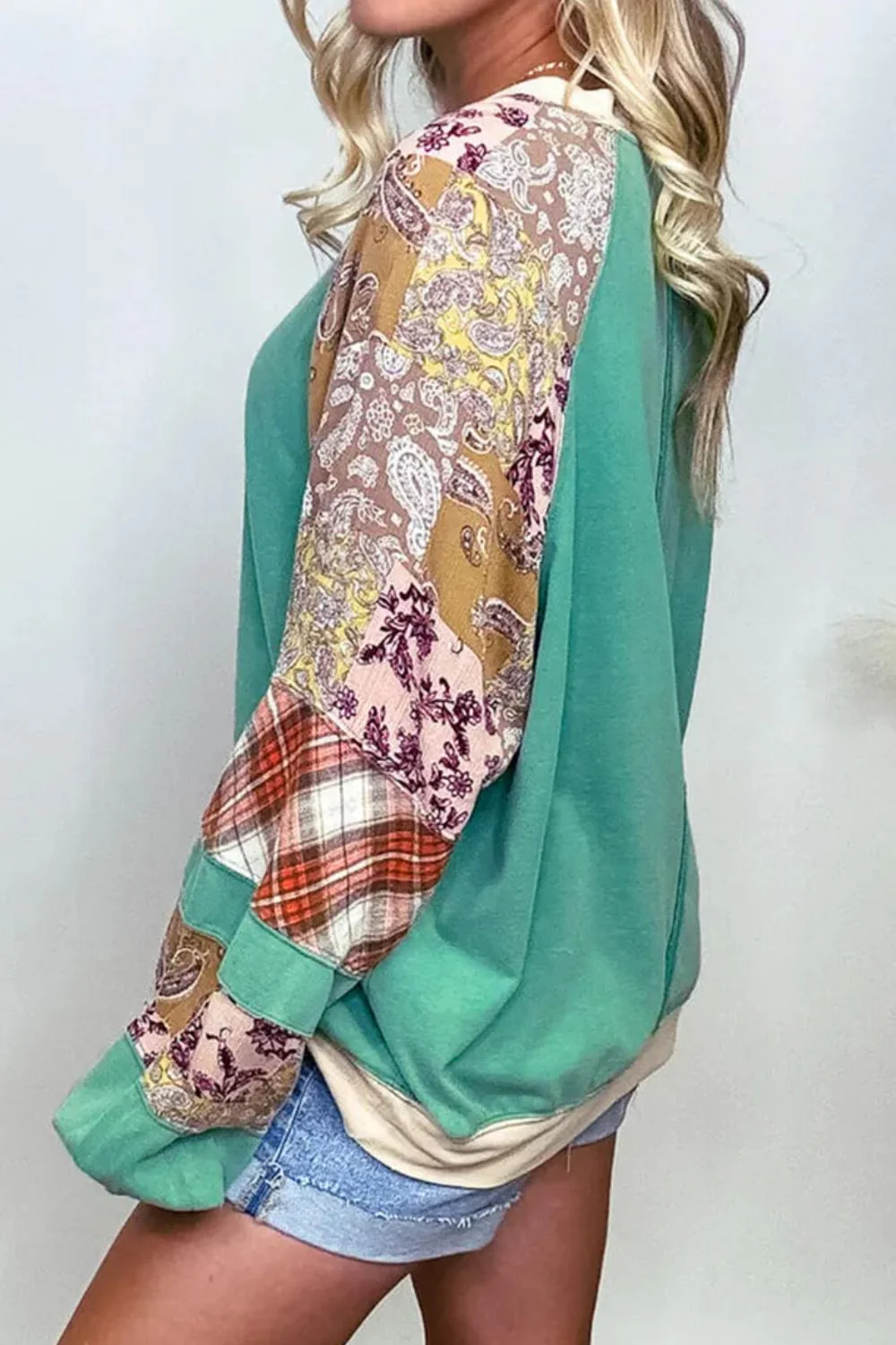 Melina | Oversized printed sweatshirt with raglan sleeves - Image 3