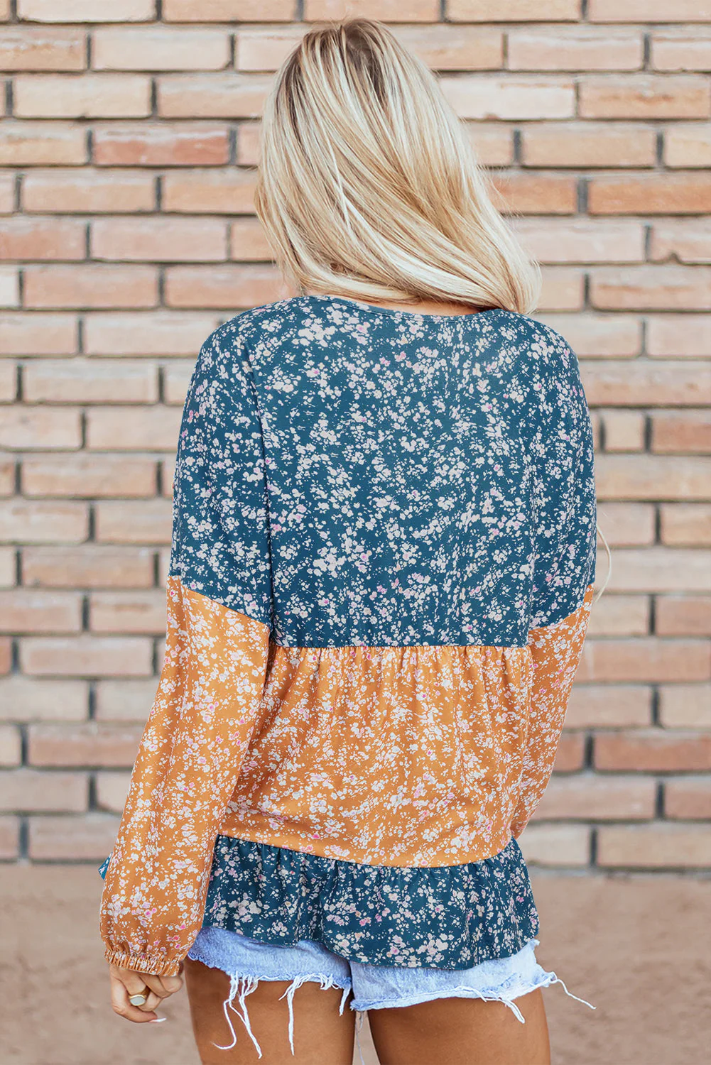 Melisa | Modern and comfortable winter blouse - Image 11