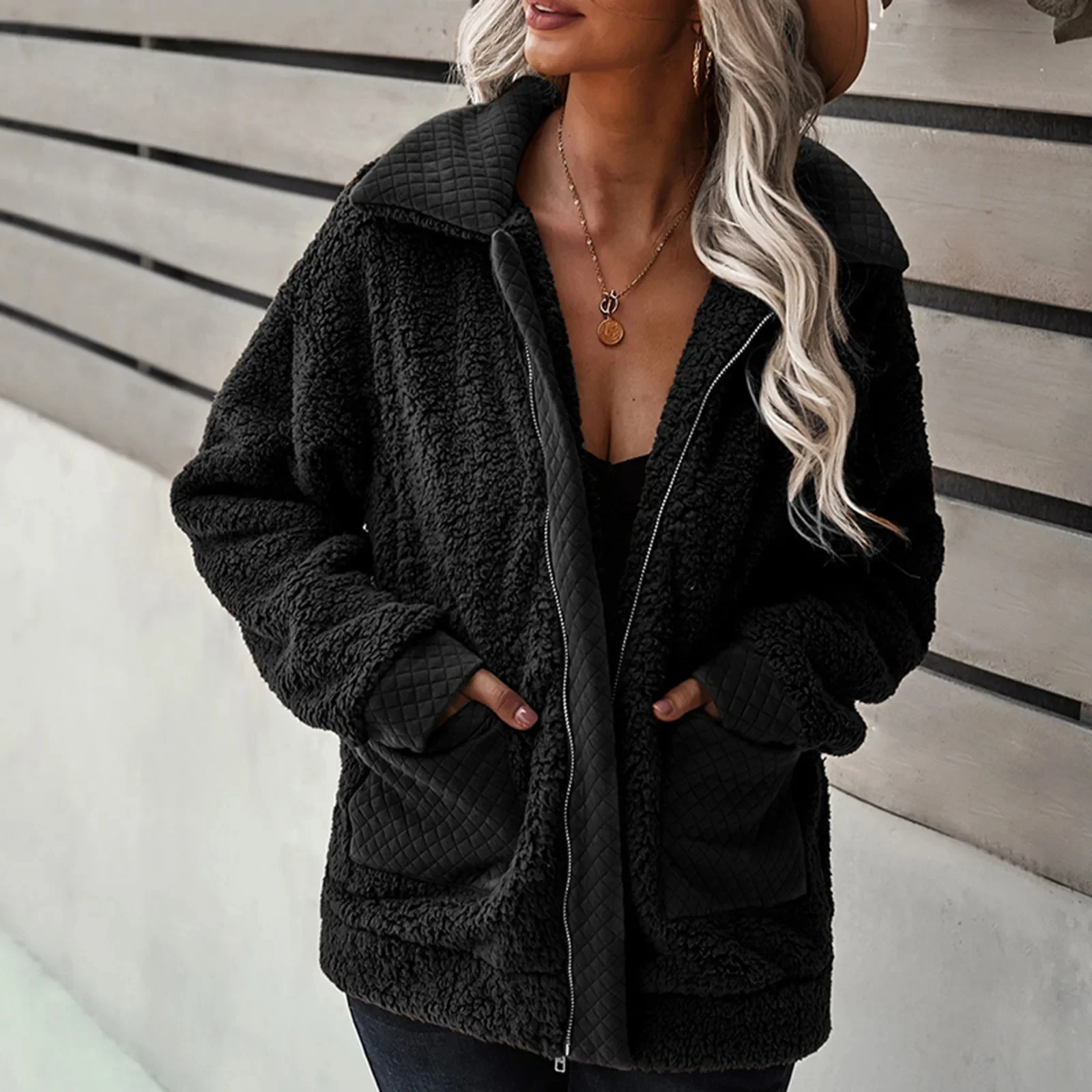 Melisa | Modern and comfortable winter garment - Image 4