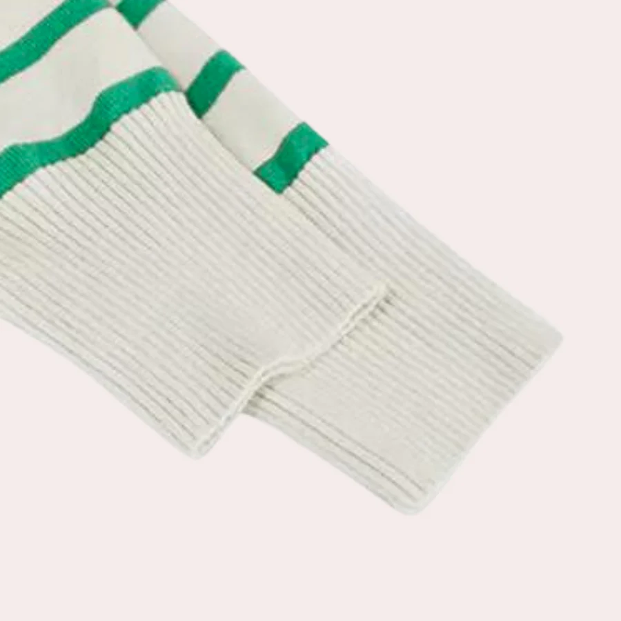 Mercedes | Modern and fashionable winter sweater - Image 2
