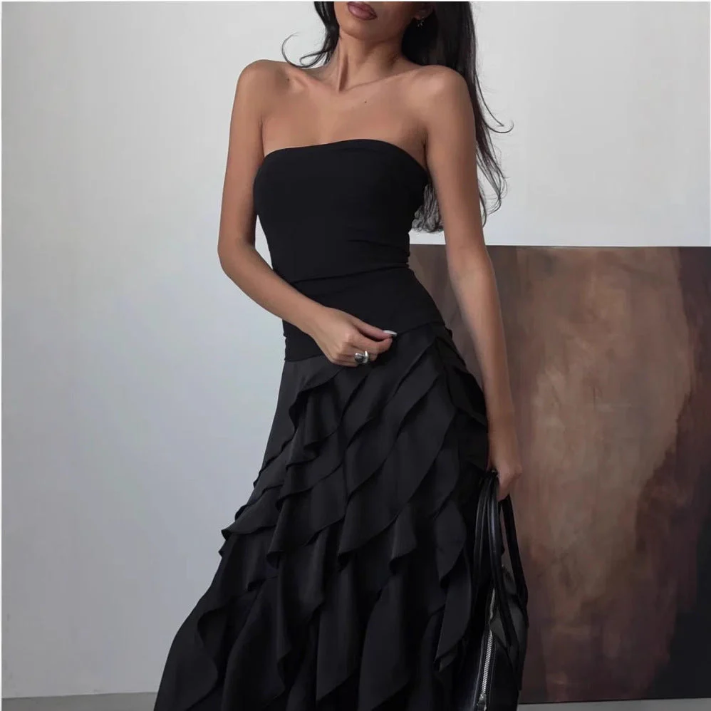 Mercedes® | Women'S Evening Dress With Flowing Ruffle Details - Image 5