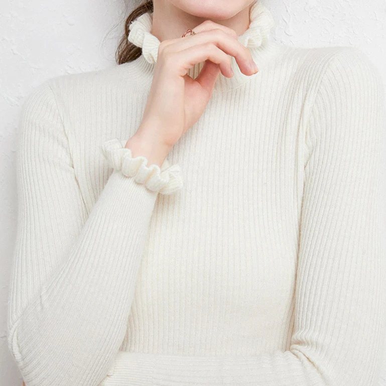 Mercedes | Casual and effortless winter sweater - Image 9