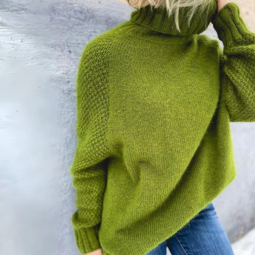 Mia | Elegant Turtleneck Sweater - Image 4