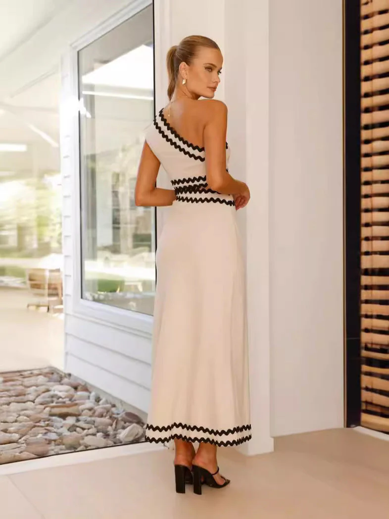 Mikayla® | One Shoulder Dress - Image 4
