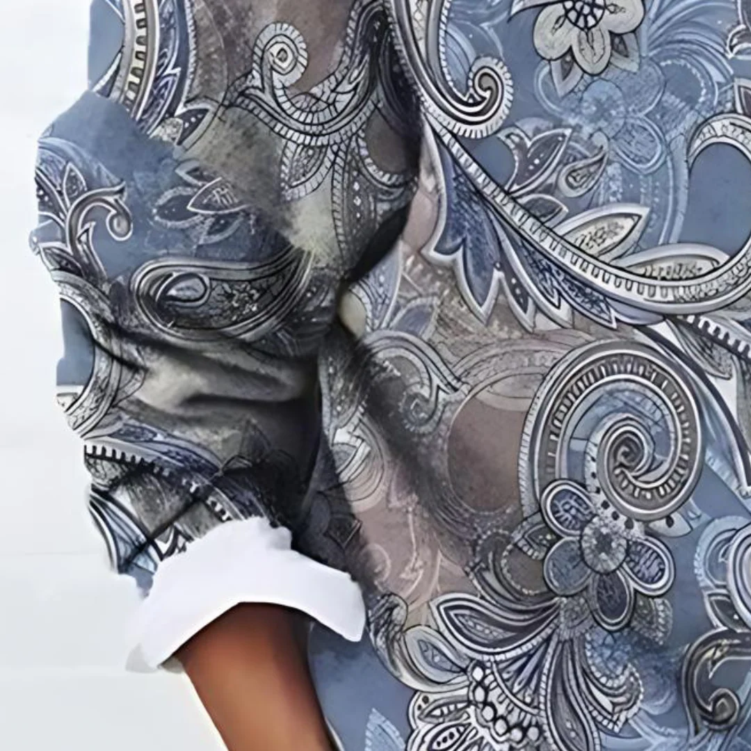 Milagros| Classic and comfortable winter sweater - Image 3