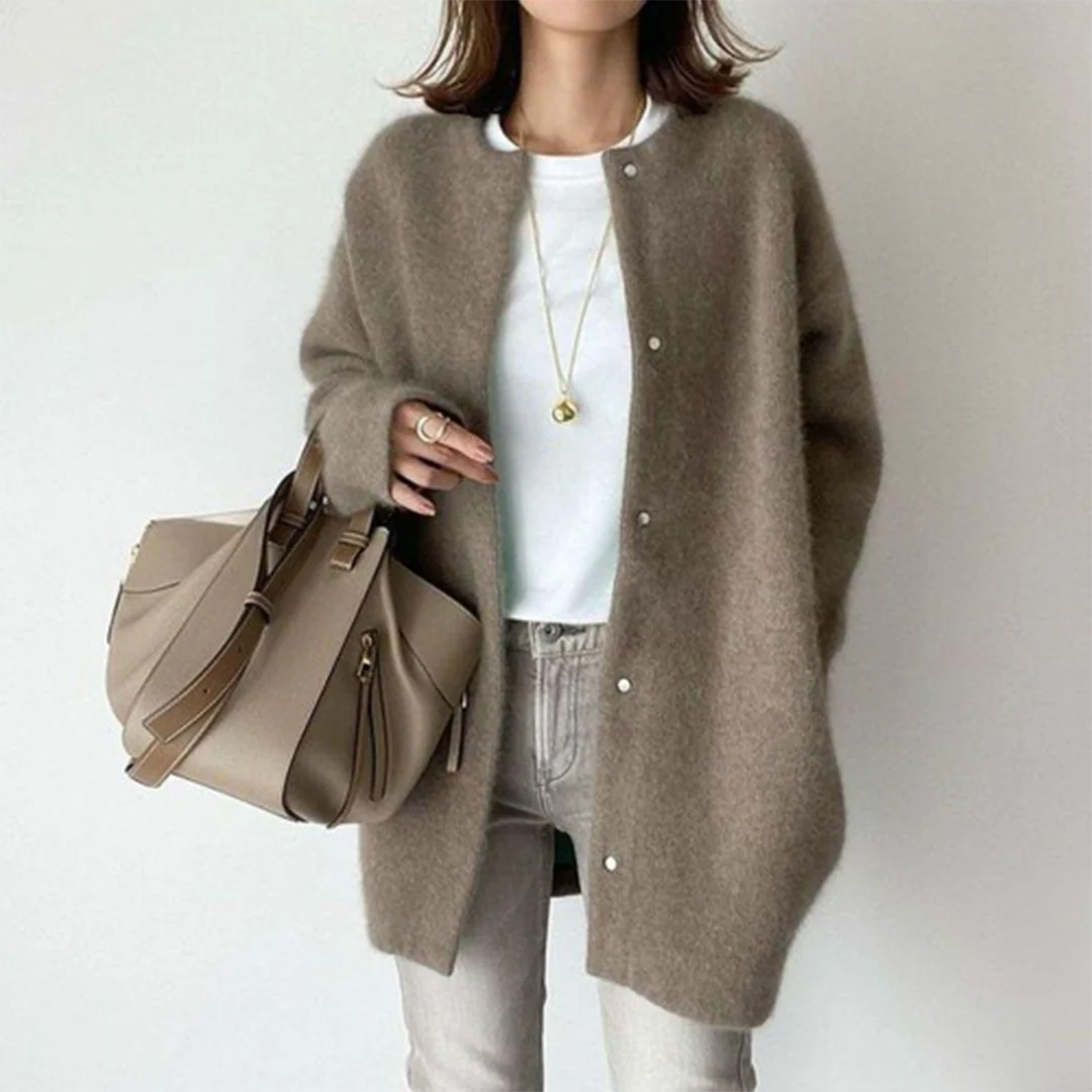 Miranda | Chic and Comfortable Cardigan - Image 5