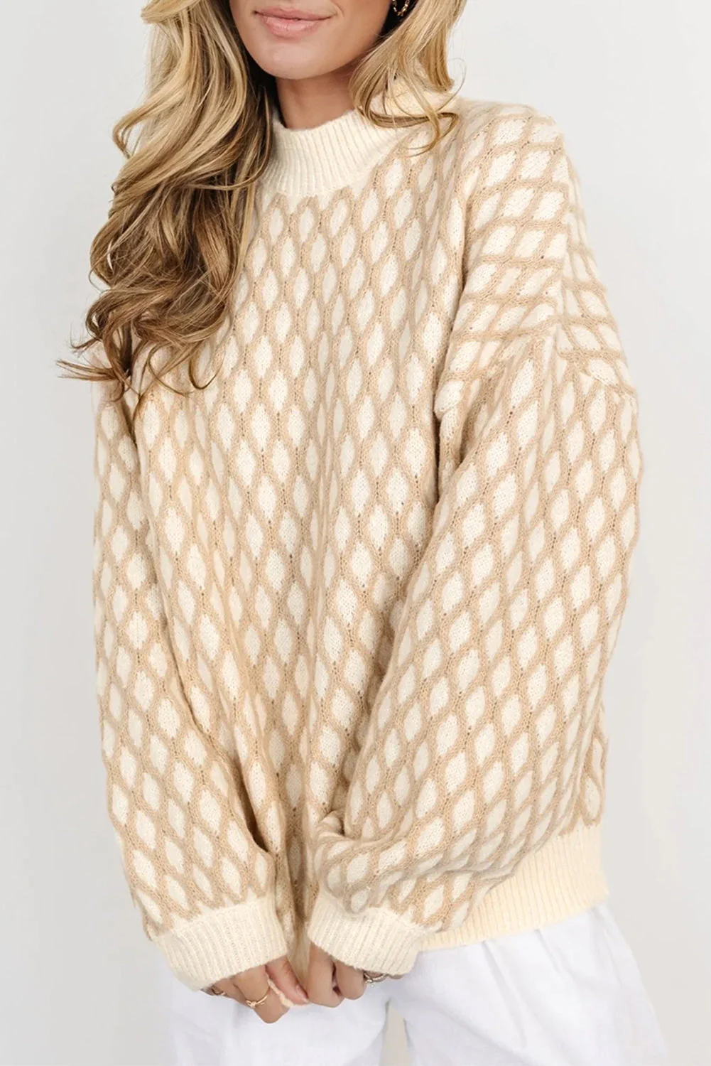 Miriam | Long-sleeved sweater with a stand-up collar and a diamond pattern