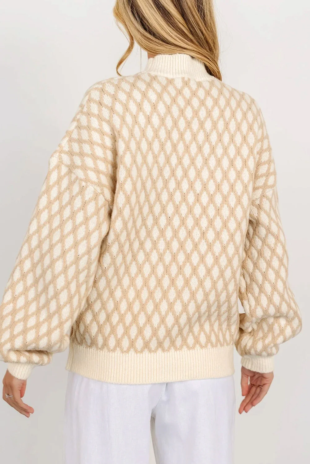 Miriam | Long-sleeved sweater with a stand-up collar and a diamond pattern - Image 5