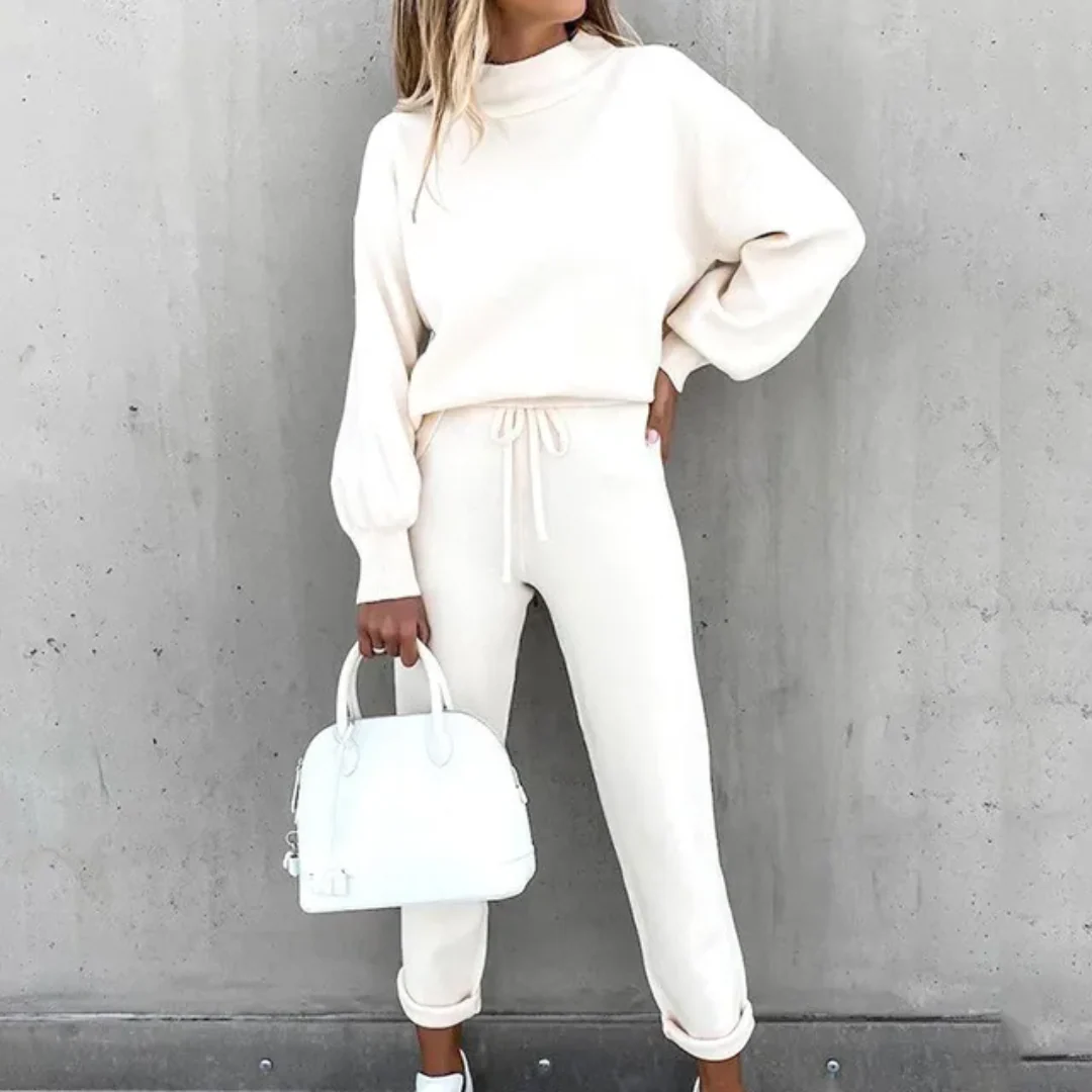 Mónica® | Comfortable and trendy women's tracksuit - Image 7