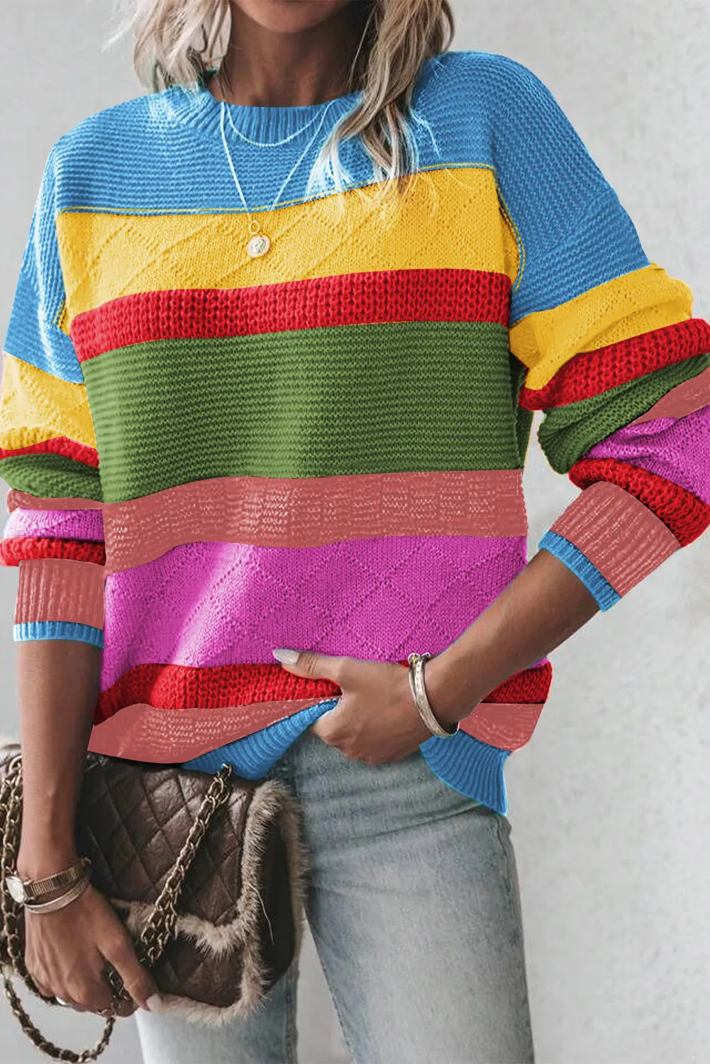 Monica | Contrast sweater with a crew neck and dropped shoulders - Image 7