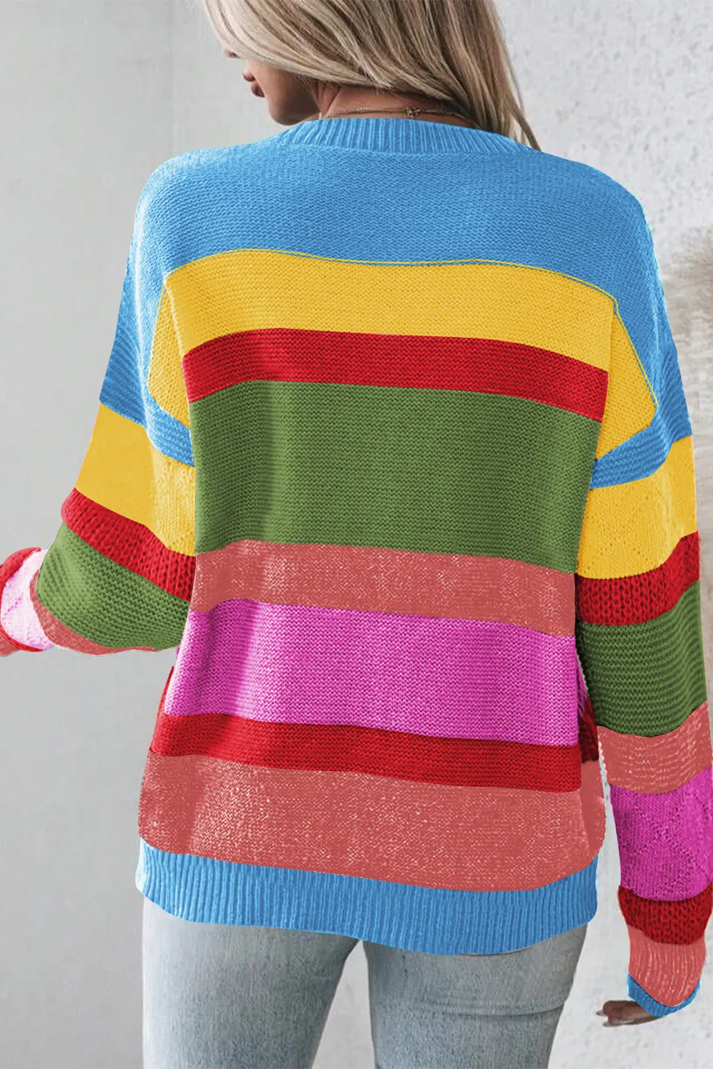 Monica | Contrast sweater with a crew neck and dropped shoulders - Image 9