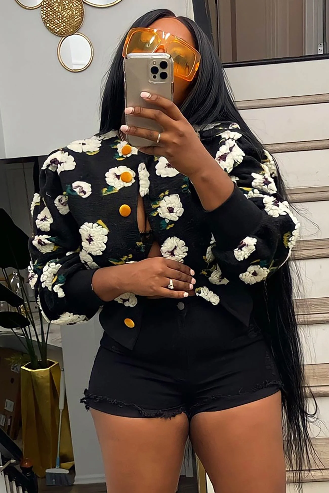 Monica | Floral jacquard cardigan with puff sleeves - Image 4