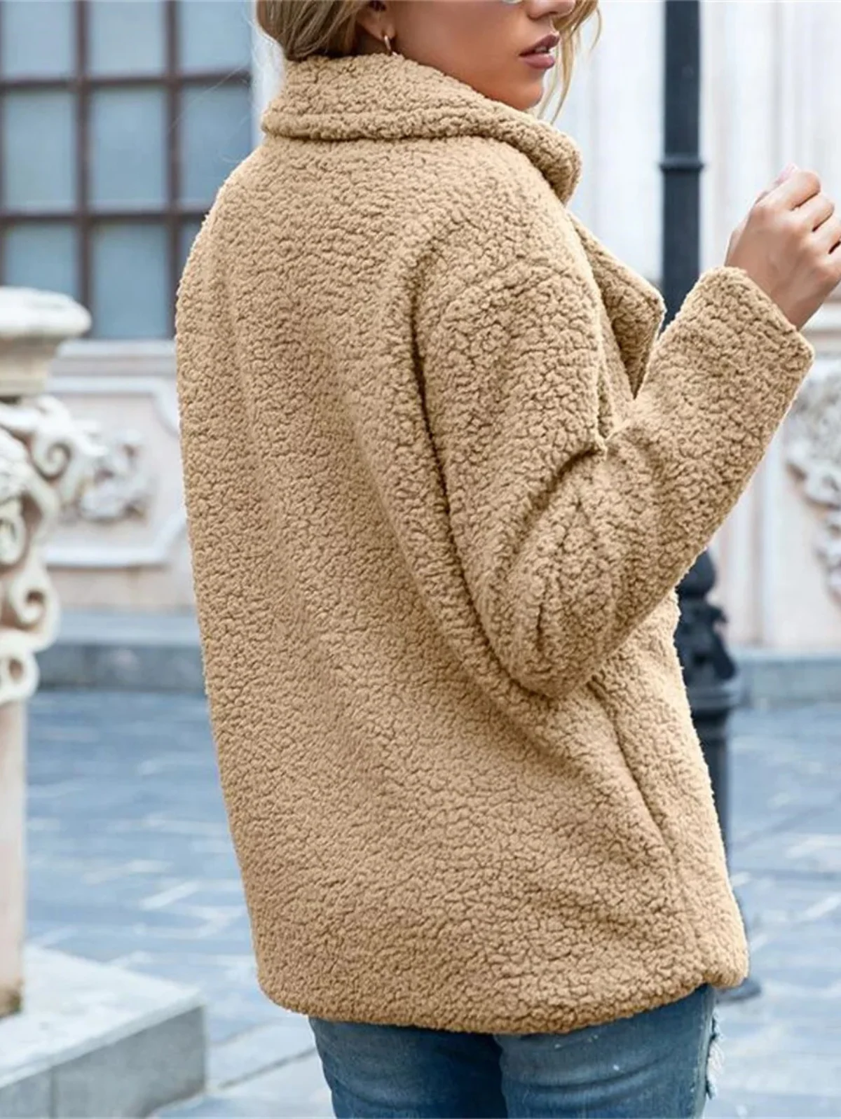 Monica | Modern and fashionable winter clothing item - Image 6