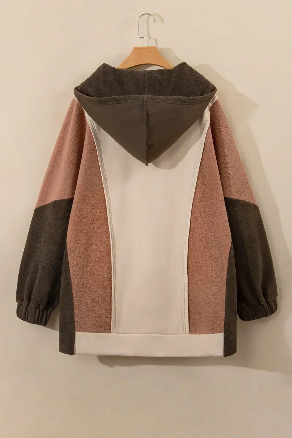 Monica| Relaxed and stylish winter hoodie - Image 3