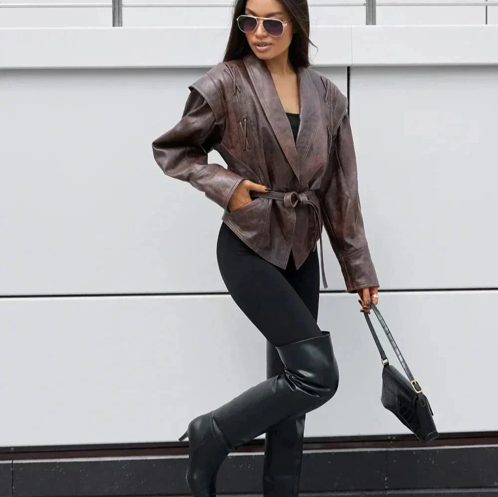 Monica | Vintage V-neck coat - Image 2