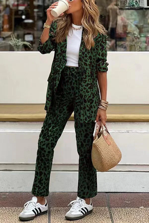 Monique | Blazer and trousers - Image 4