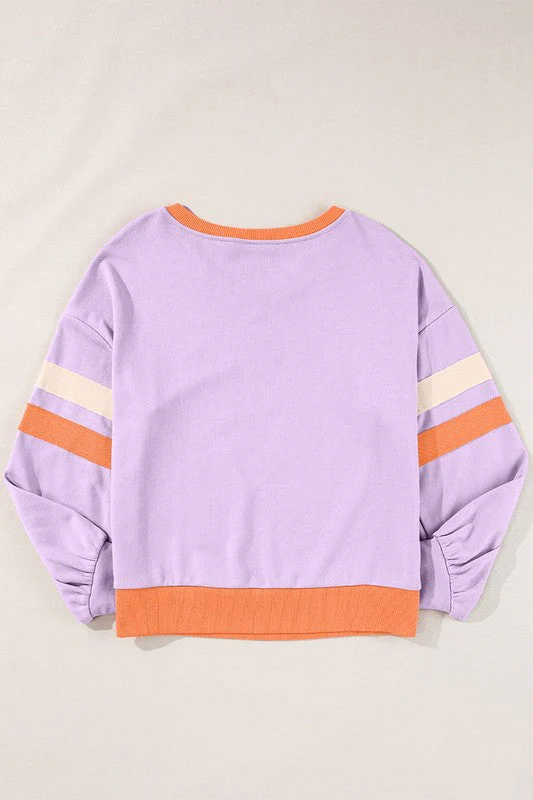 Monique | Knitted women's sweatshirt with low shoulders and V-neck - Image 10