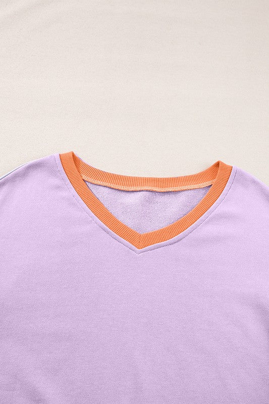 Monique | Knitted women's sweatshirt with low shoulders and V-neck - Image 7