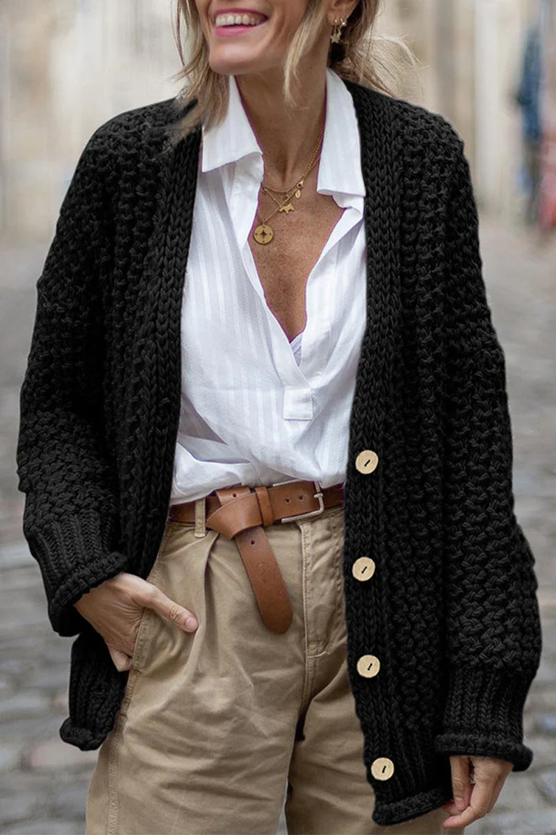 Nadia | Tailored and elegant winter cardigan - Image 4