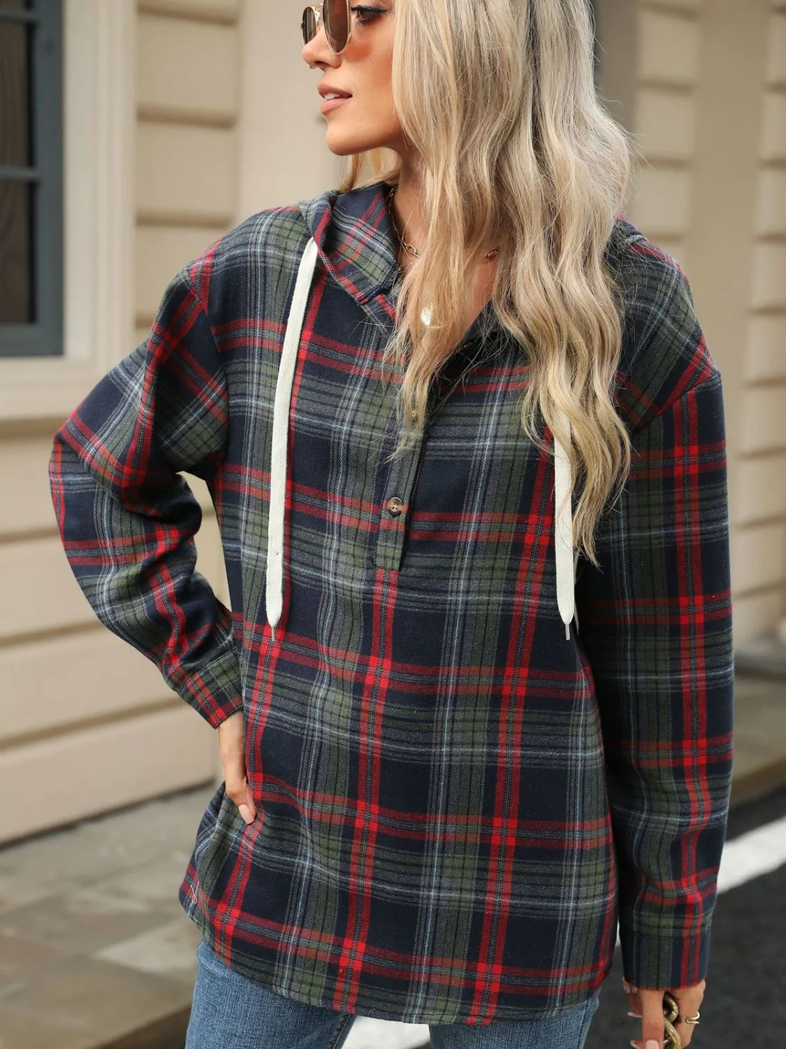 Nathalie | Long sleeve top with drawstring and checked hood - Image 8
