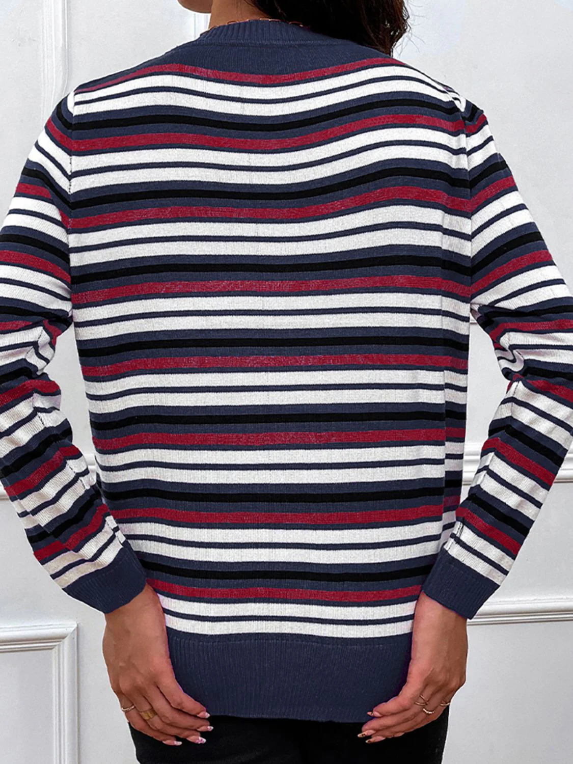 Nathalie | Shiny striped long-sleeved sweater with a crew neck - Image 2