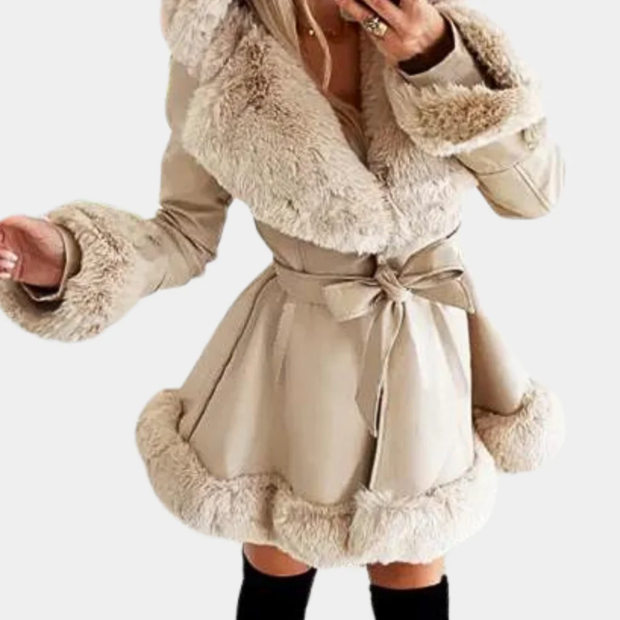 Natividad | Chic and versatile winter garment - Image 2