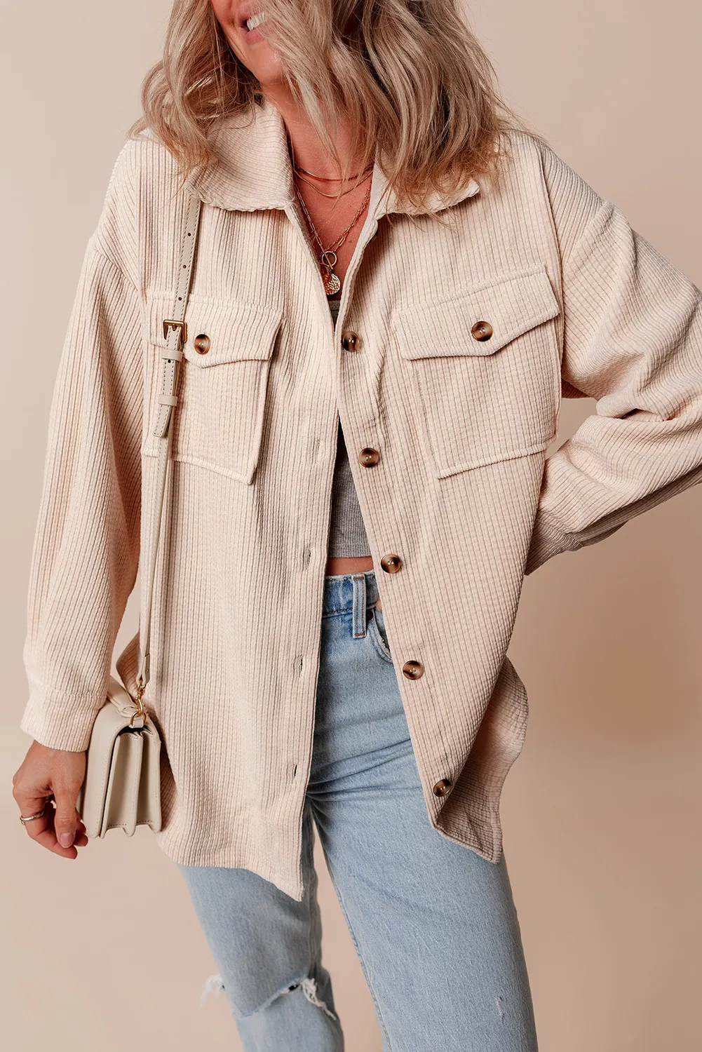 Nayeli | Buttoned, low shoulder jacket with pockets