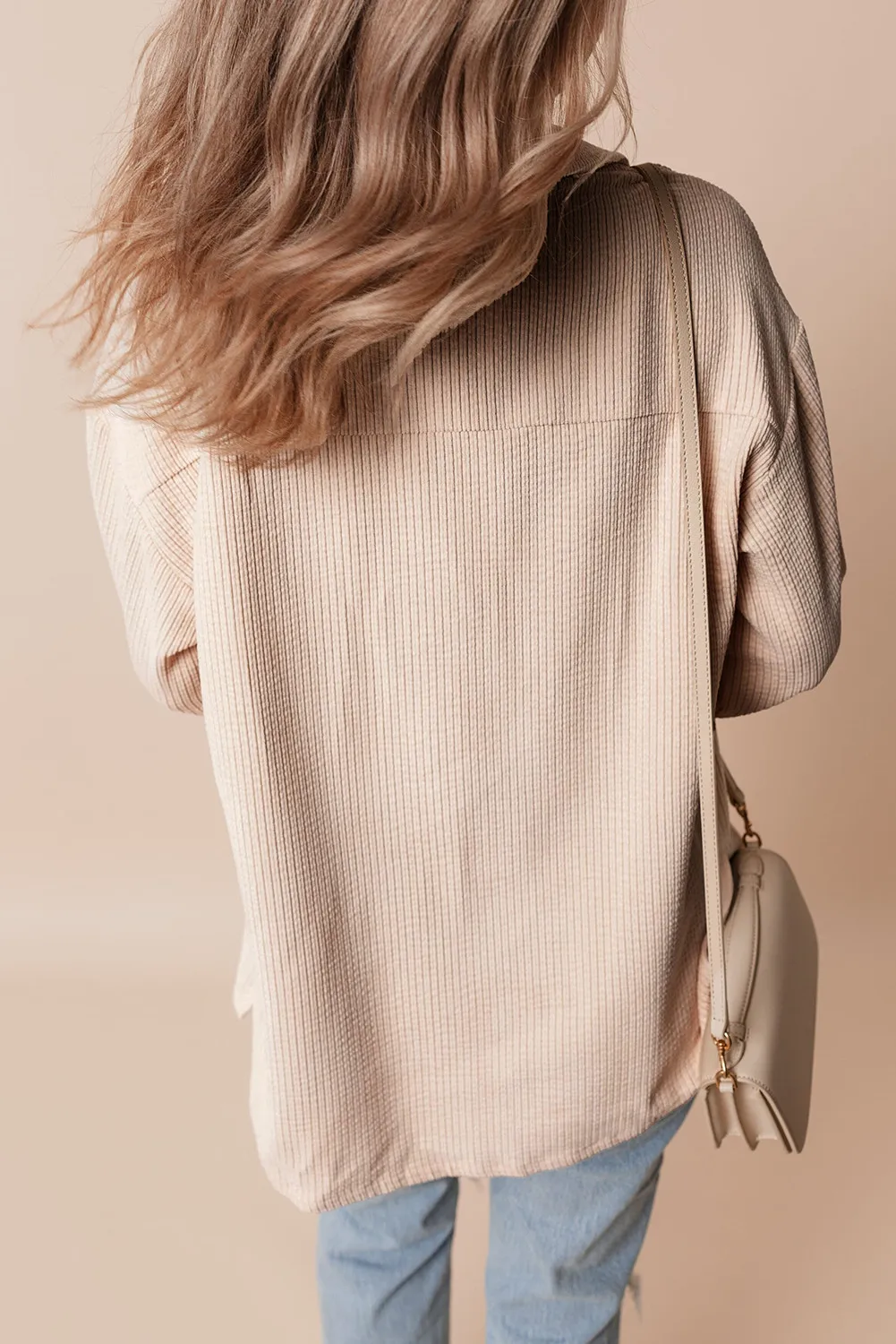 Nayeli | Buttoned, low shoulder jacket with pockets - Image 4