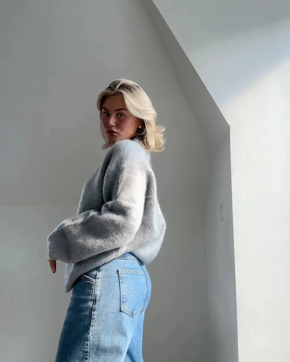 Nerea® | SWEATER - Image 2