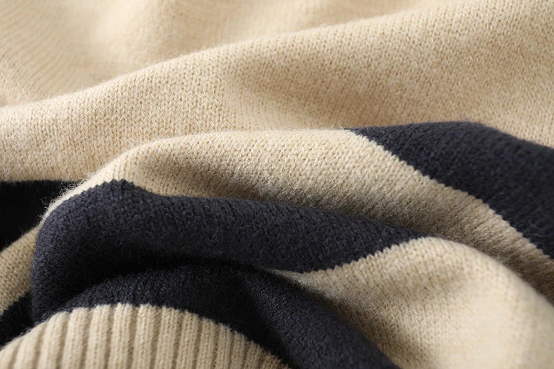 Nicol | Simple and stylish winter sweater - Image 10