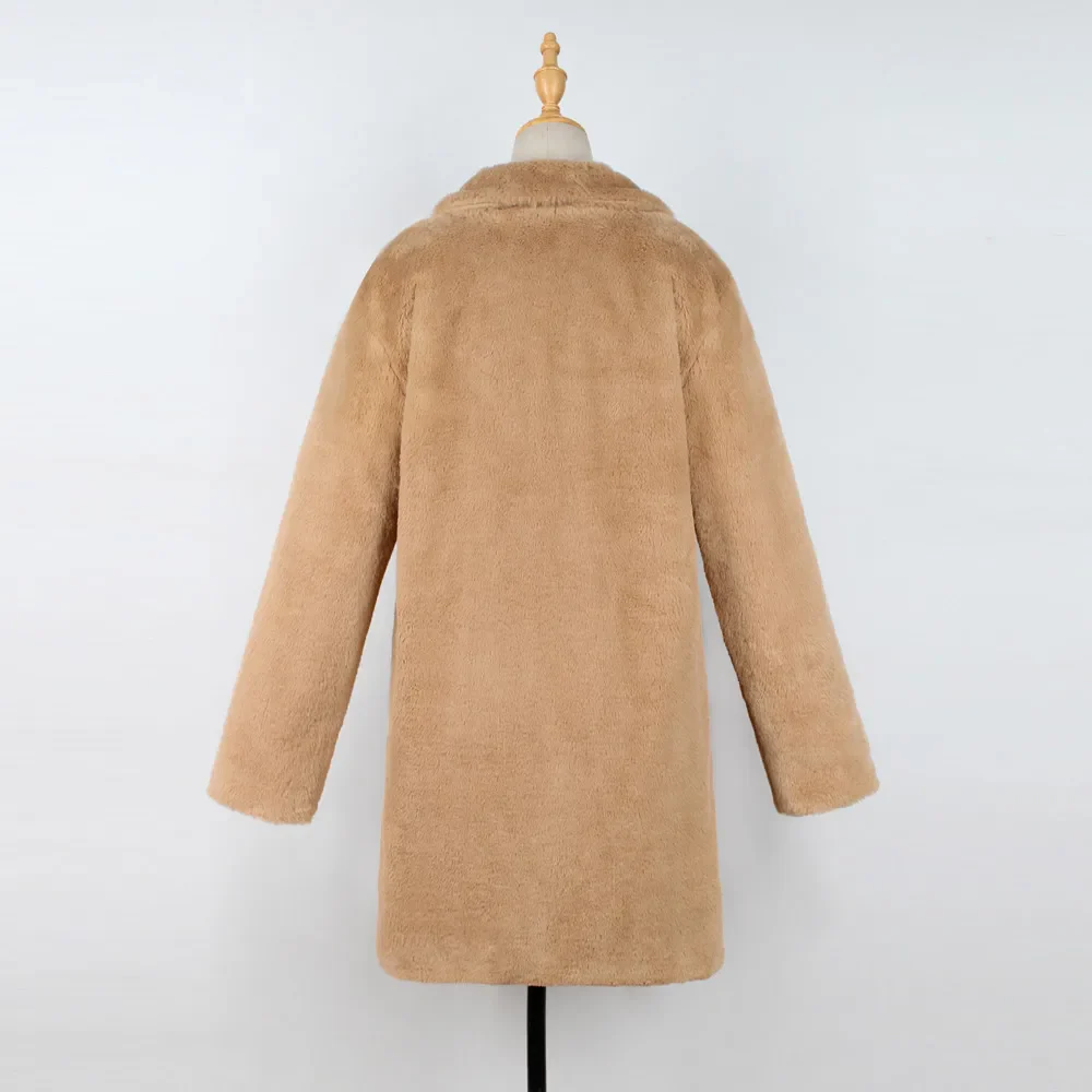 Nina | Fashionable and minimalist winter garment - Image 14